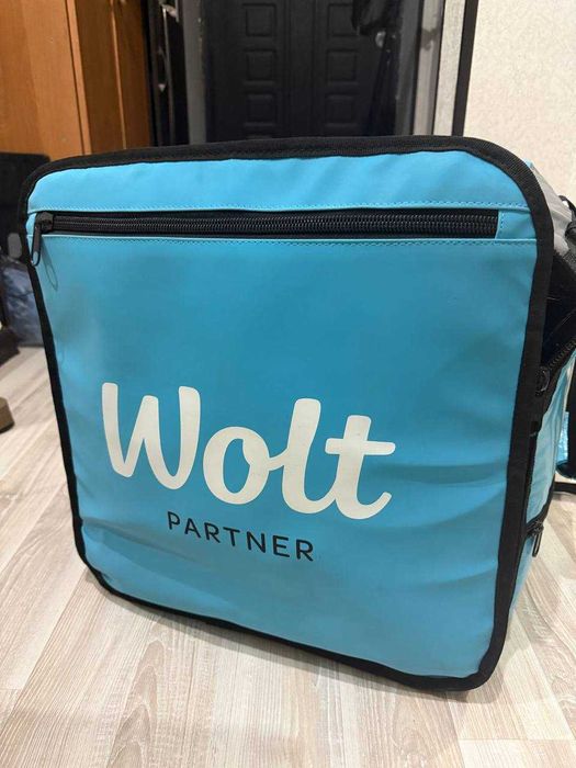 Продам сумку Wolt