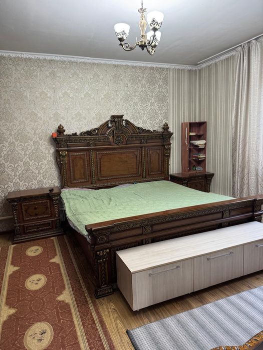 Спальний гарнитур