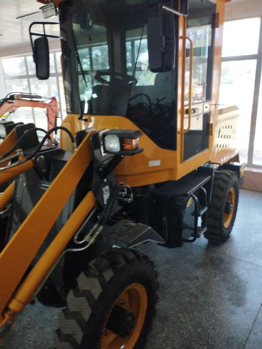 Mini Pogruzchik ZL06 | Фронтальный мини-погрузчик ZL06