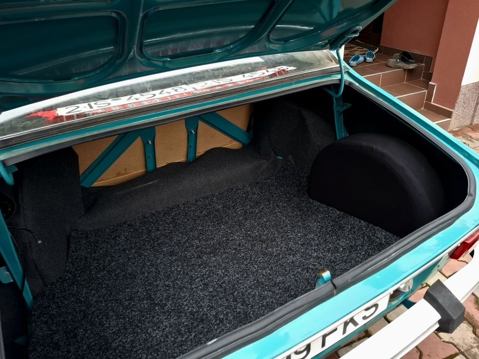 Mochete Dacia 1300 1310 1400. Lampi lucas.