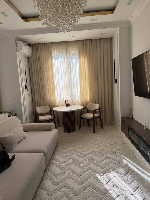 Продаётся огромная 2х комнатная квартира в ЖК MUXTASHAM