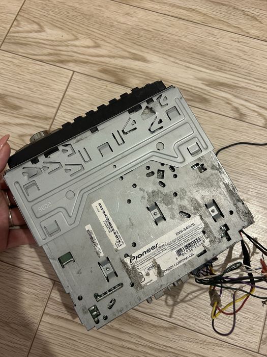 Продам магнитолу