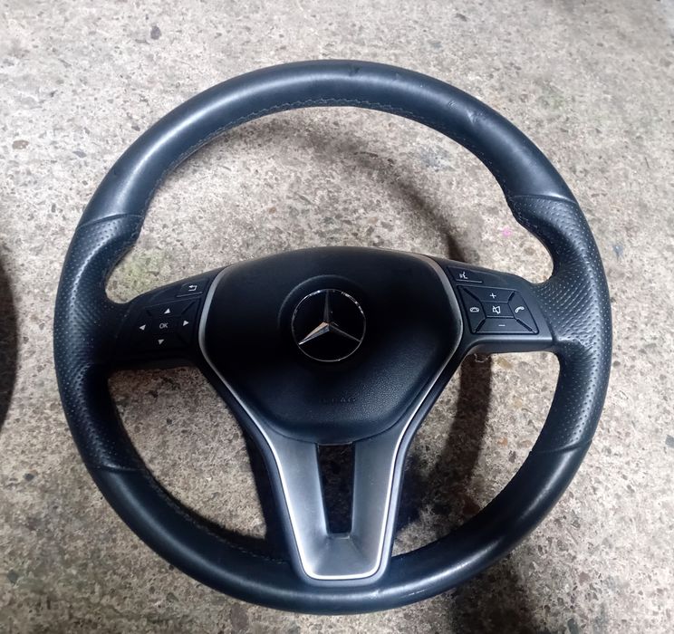 Мультируль Mercedes-Benz