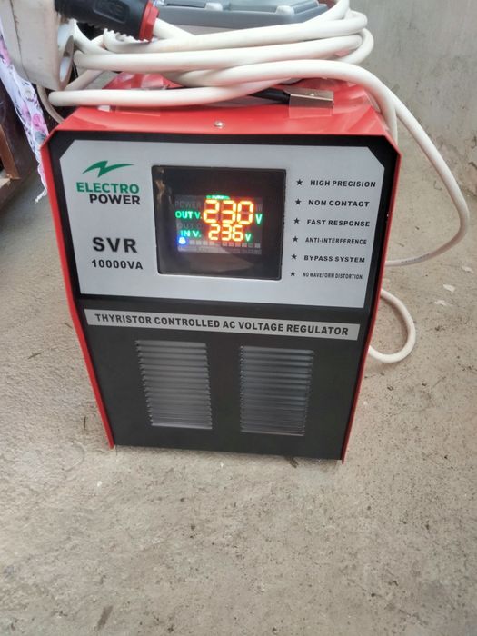 Vând Stabilizator de tensiune! In stare foarte buna de funcționare