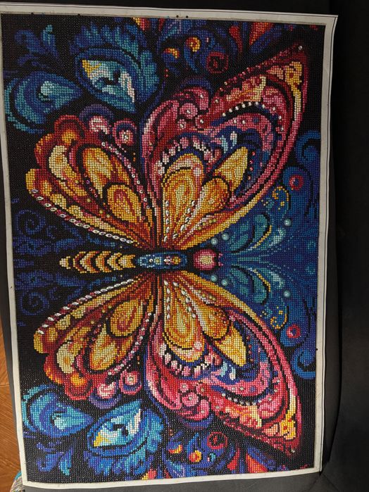 Goblen diamant fluture