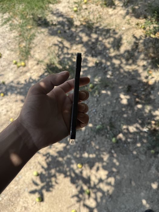 Продам телефон Айфон 12 256Gb/91