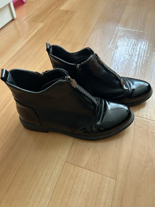 Ботиночки женские