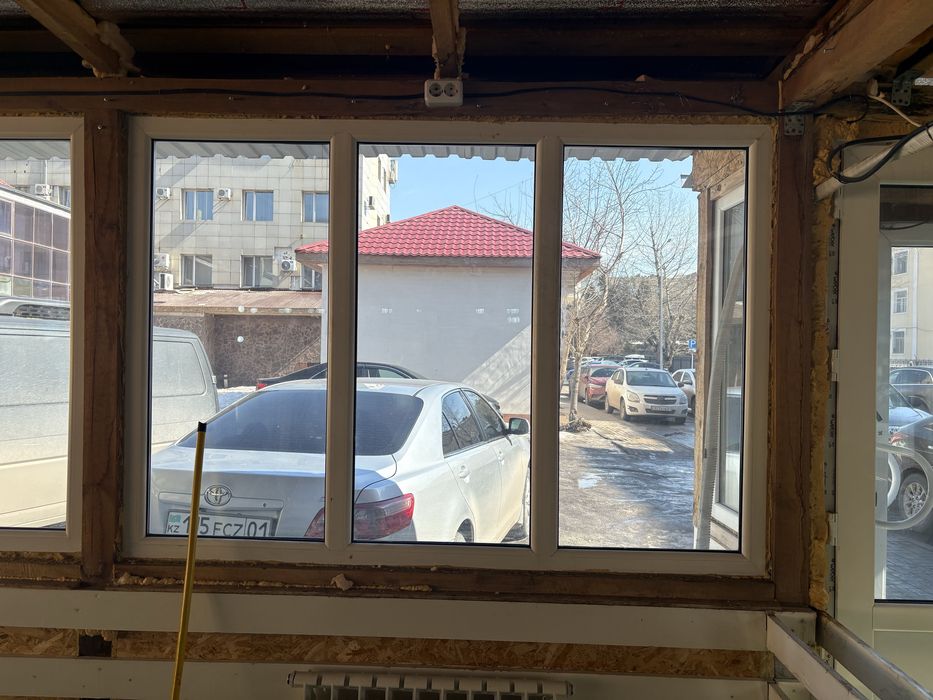 Продам рдастиковые окна