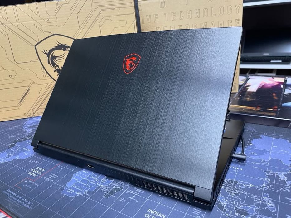 Игровой MSI Thin GF63 Core i5-12450H/8GB/Ssd512GB/RTX4050 6GB