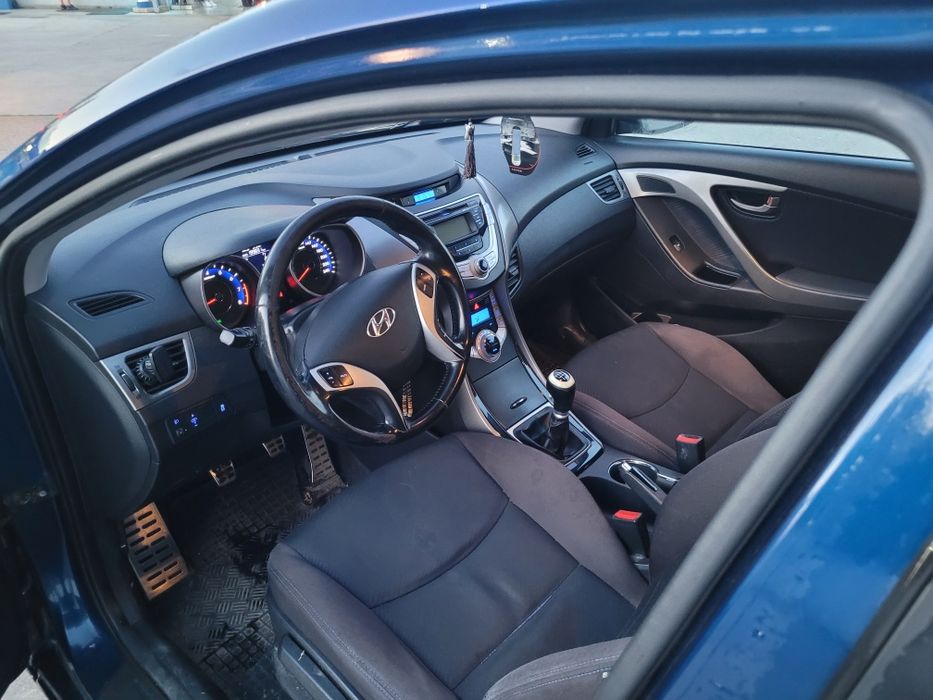 Hyundai Elantra 1.6 MPi (132 CP)