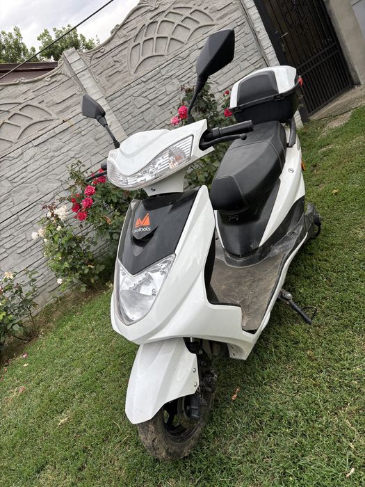 Scuter electric