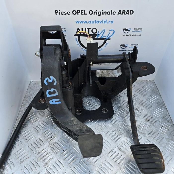 Pod pedalier pedala frana si ambreaj Renault Master