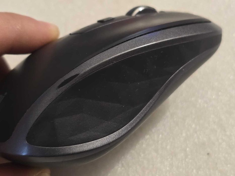 Mouse Wireless Logitech MX Anywhere 2S, graphite - poze reale