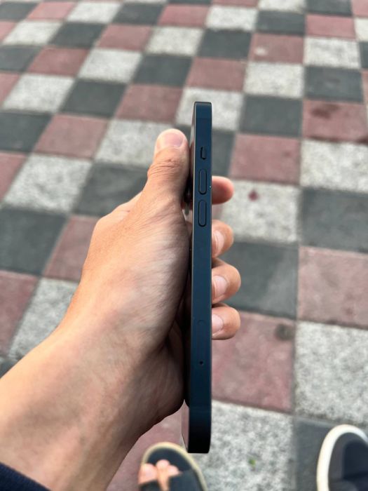 Iphone 13 dark blue 128