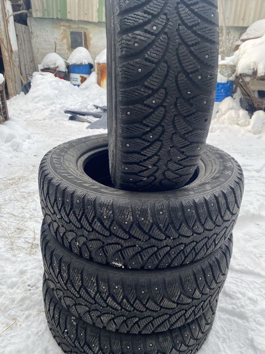 Продам 205/65R15