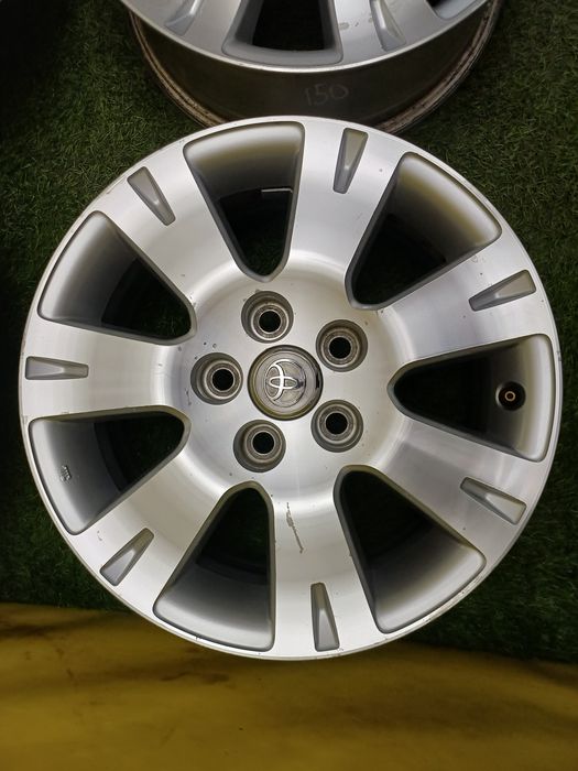 Диски R16 5x114.3 на Toyota и другие.
