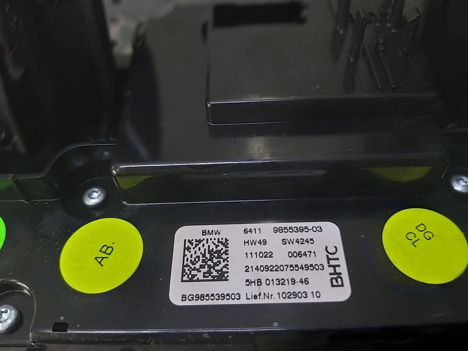 Panou comanda clima ac cu grile ventilatie aer bmw seria 1 f40 985539503 5hb01321946 bg985539503 21635211