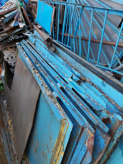 Продам металлические двери