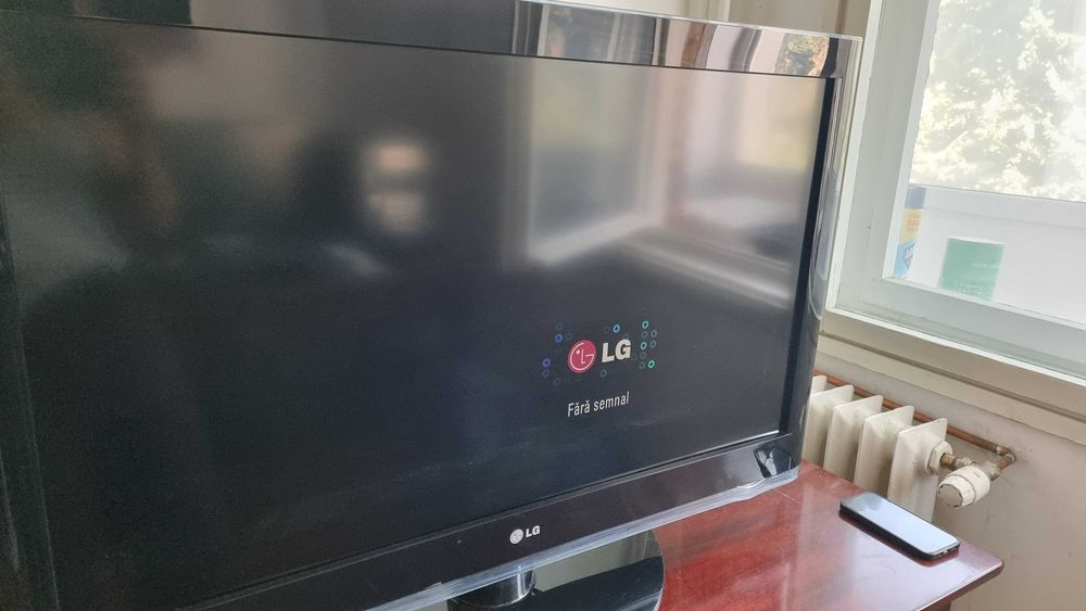 TV LG LCD 37LH4000