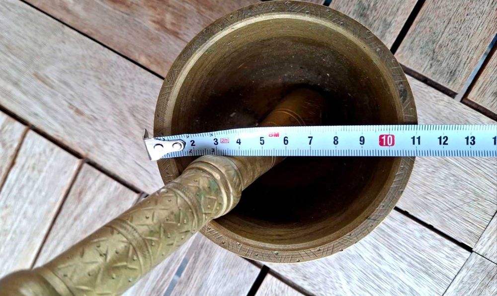 Антикварно хаванче, масивен месинг