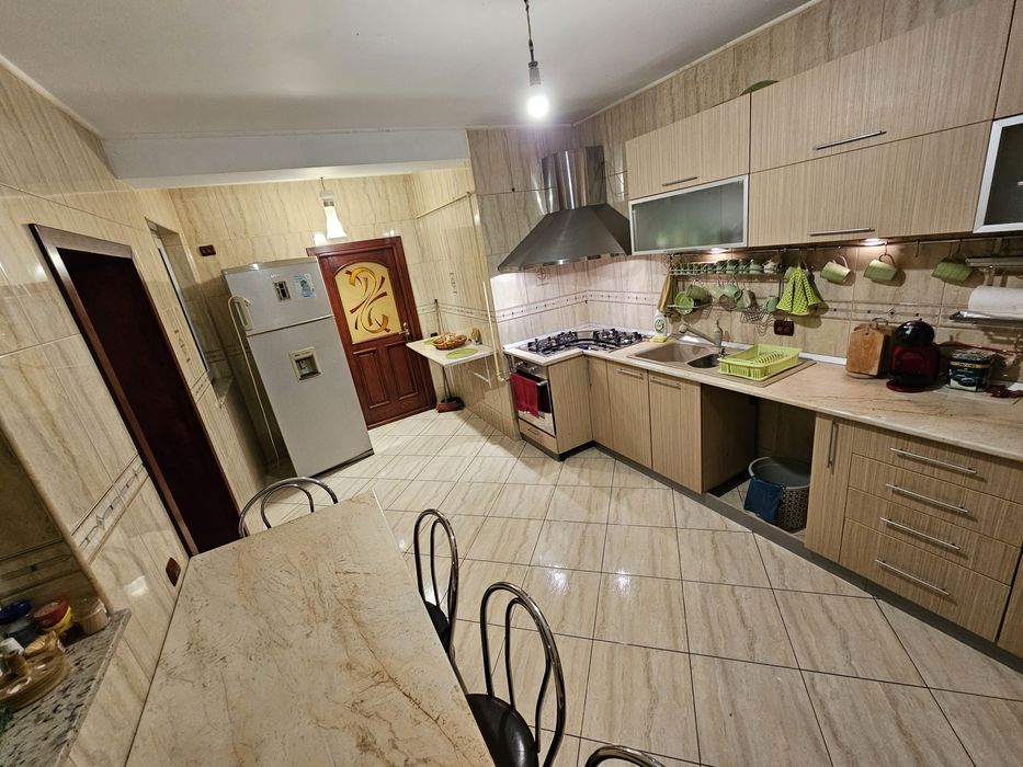 OCUPAT DE REVELION! Cazare Predeal! De închiriat vila întreagă!