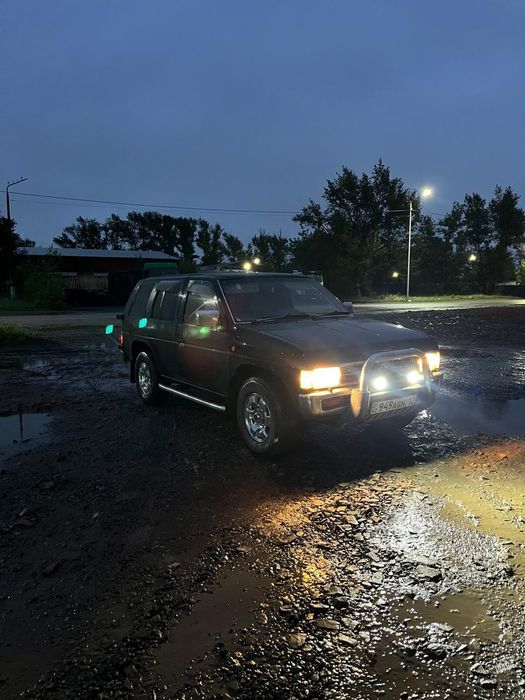 Продам Ниссан Террано