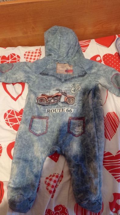 Комбинезон весенний размер 68