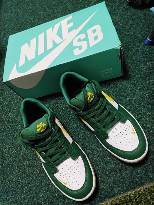 Încălțăminte Nike SB