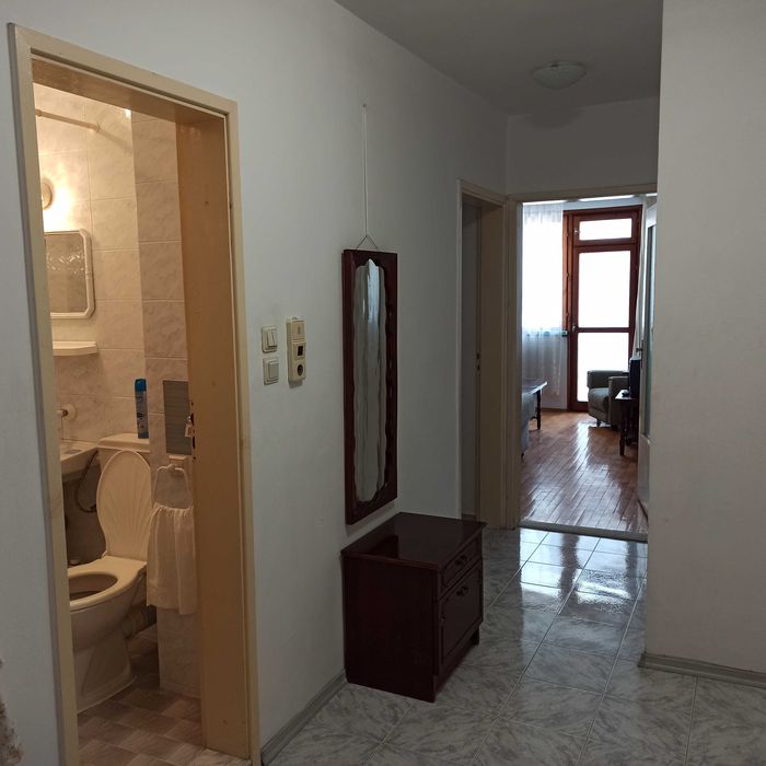 Дава се под наем Тристаен апартамент в Бургас, Възраждане - 80 кв.м за 350 € - Снимка #4