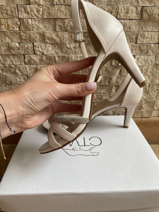 Sandale elegante