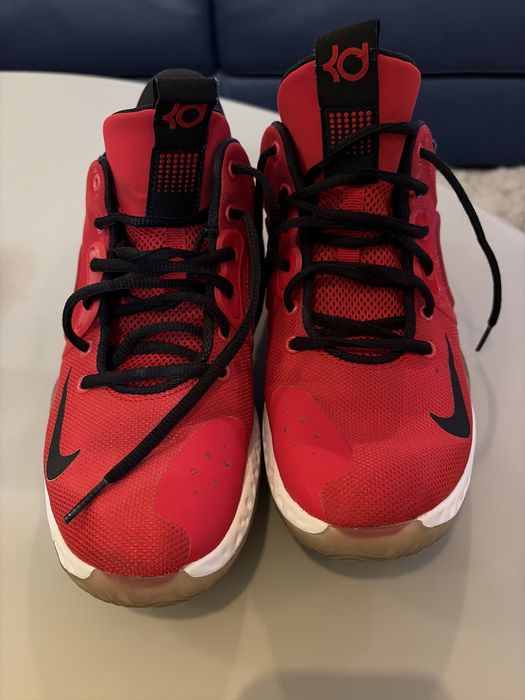 Nike маратонки много запазени