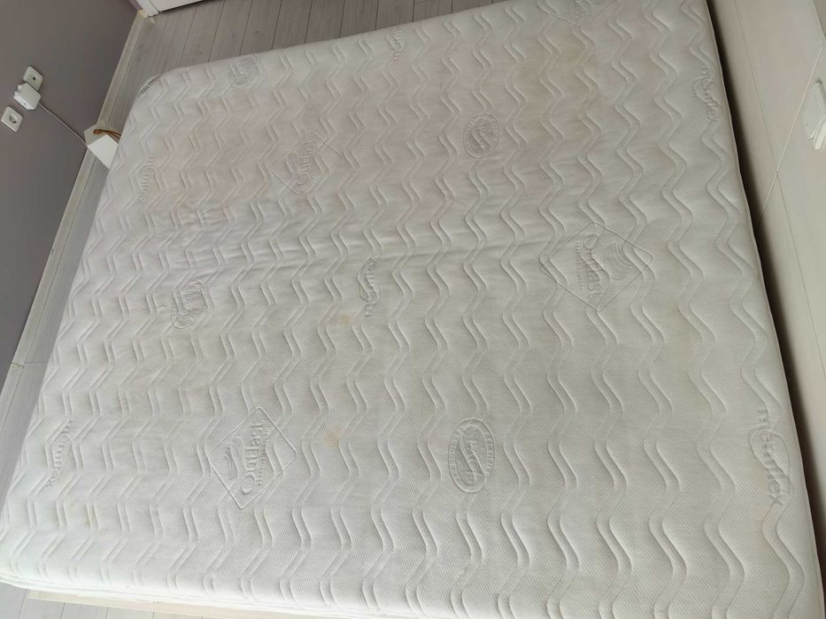 Двулицев матрак Happy Dreams, Jumbo Imperial с размери 200х180х30см