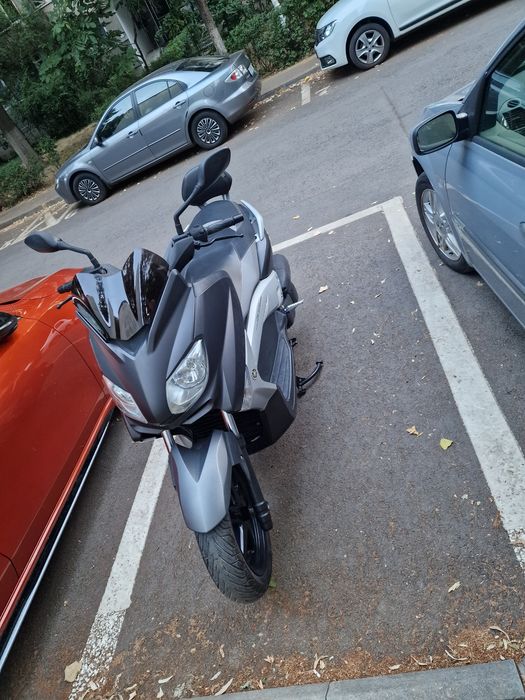 Yamaha Xmax 250 cc
