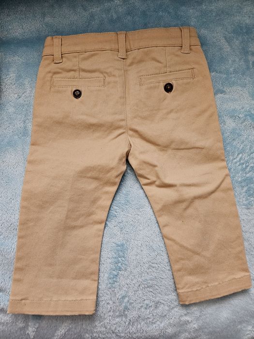 Pantaloni noi, pentru bebelus 6-9 luni