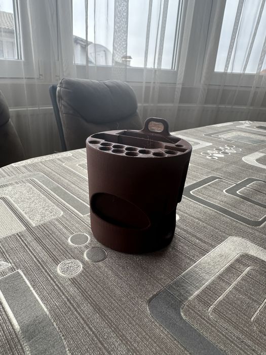 Удобен хоудер  (Органайзер) за айкос направен от 3 Д принтер