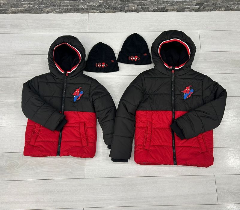 Яке и шапка на Спайдърмен