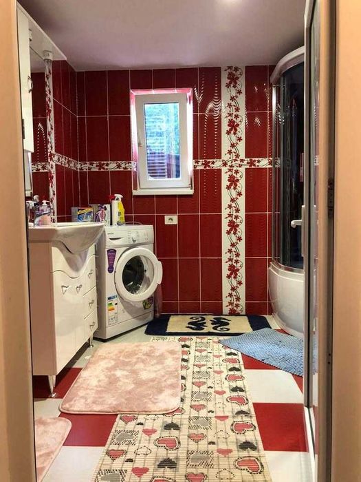 Vând Casa locuibila și teren intravilan(1000 mp)