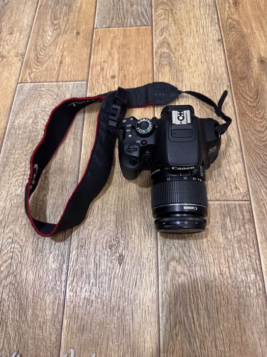 Фотоаппарат Canon 650D