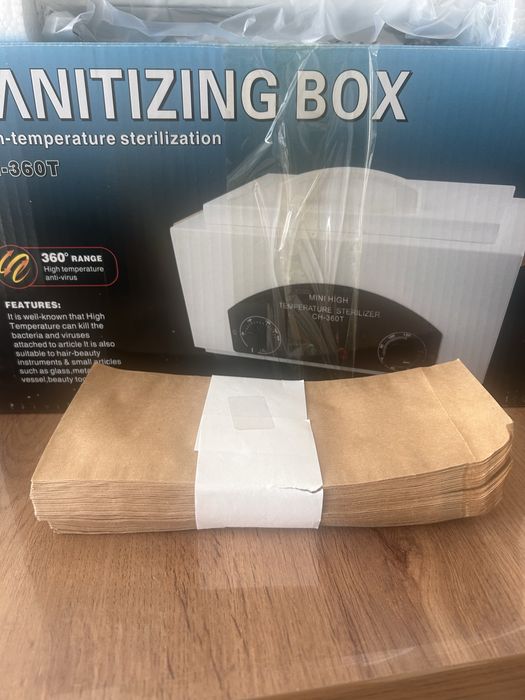 сухожаровой шкаф (Sanitizing Box) модель CH-360T.