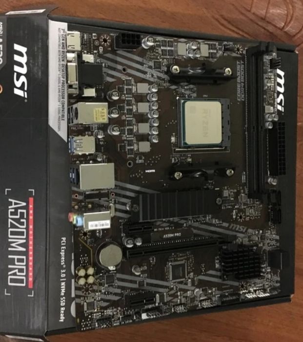 Материнская плата с процессом