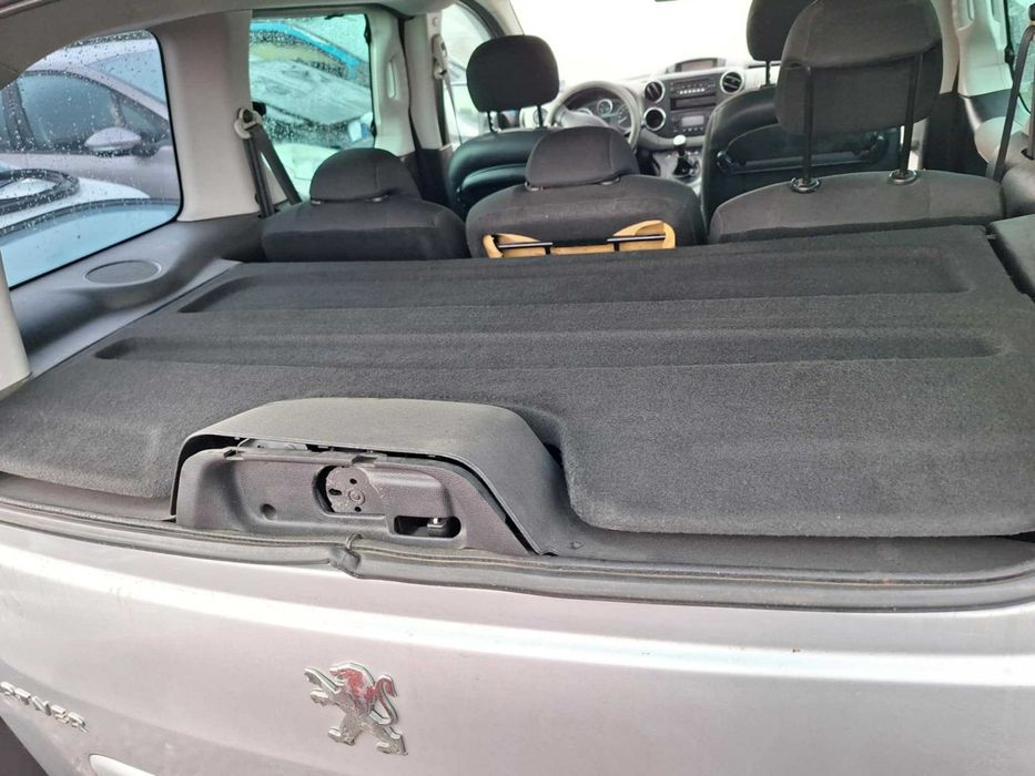 Peugeot Partner 1.6 Бензин на части! ---Счупен Двигател---