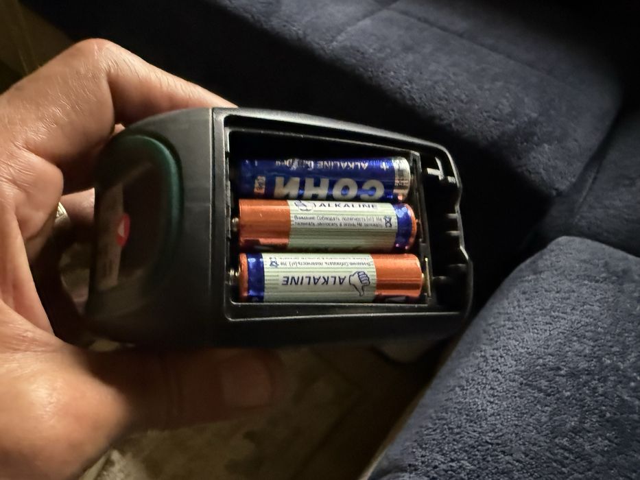 * BOSCH LEVEL 2 оригинальный лазерный уровень в отличном состоянии