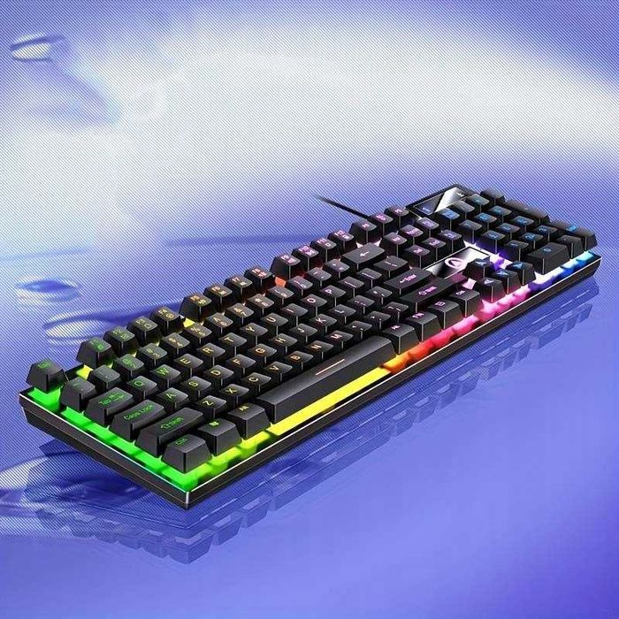 Tastatura gaming iluminata LED RGB silentioasa cu bloc numeric USB