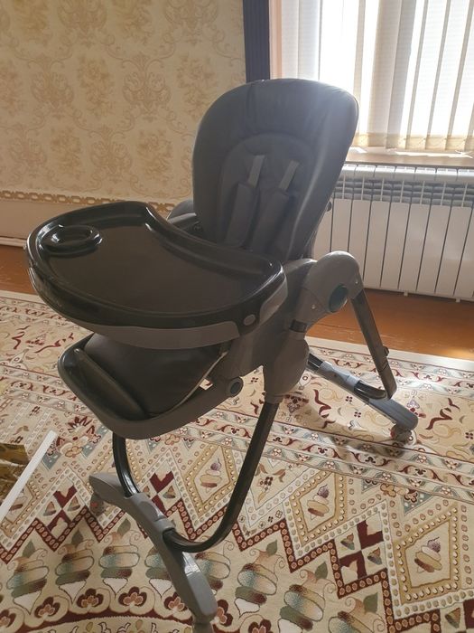 Детское кресло для кормления
