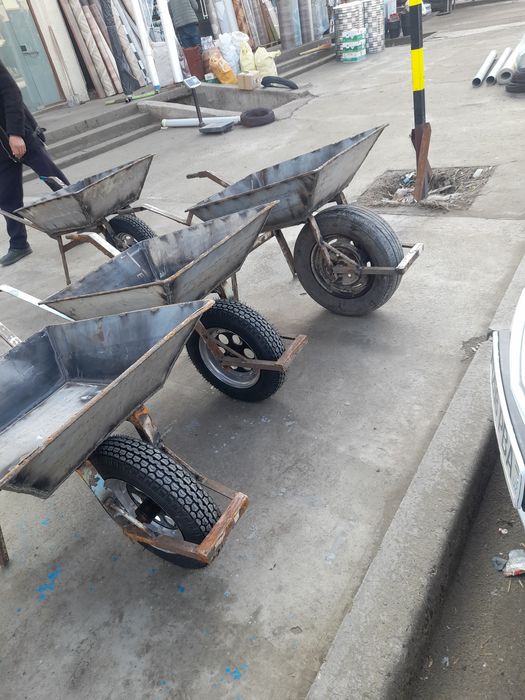 Qurilish uchun aravachalar sotiladi