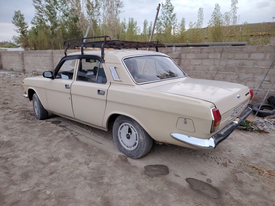 Volga 24 10 Sotiladi