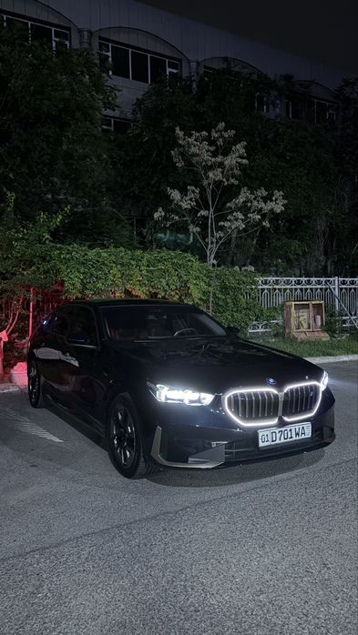BMW i5 2024