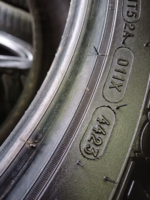 Гуми 205/55/17 Мишелин