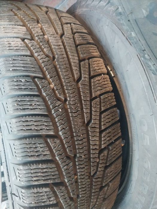 Зимняя Резина с дисками и колпаками