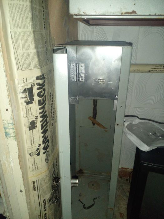 Продам  сейф самодельный